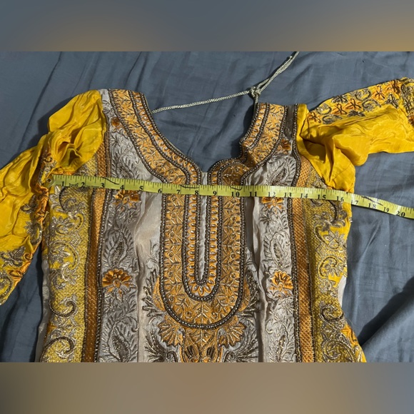 Beautiful partywear embroidered suit with dupatta - Picture 6 of 10